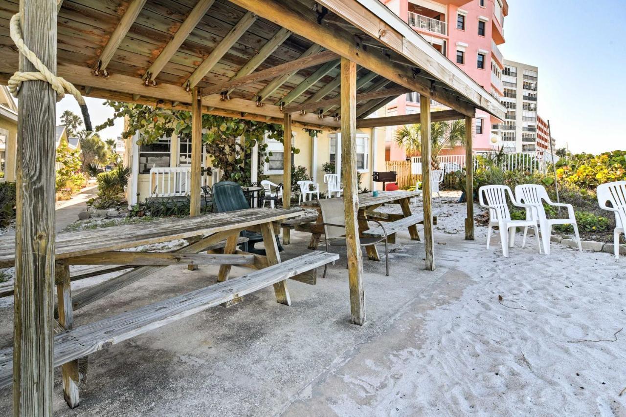 Indian Shores Cottage With Cabana - Steps To Beach! Clearwater Beach Exteriér fotografie